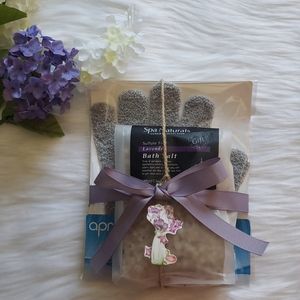 Gift Set - Lavender Bath Salt & Exfoliating Glove